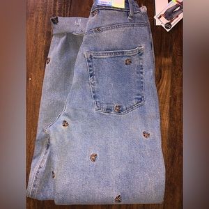 Brand new butterfly print mom jeans size 0 high waisted Tinseltown
